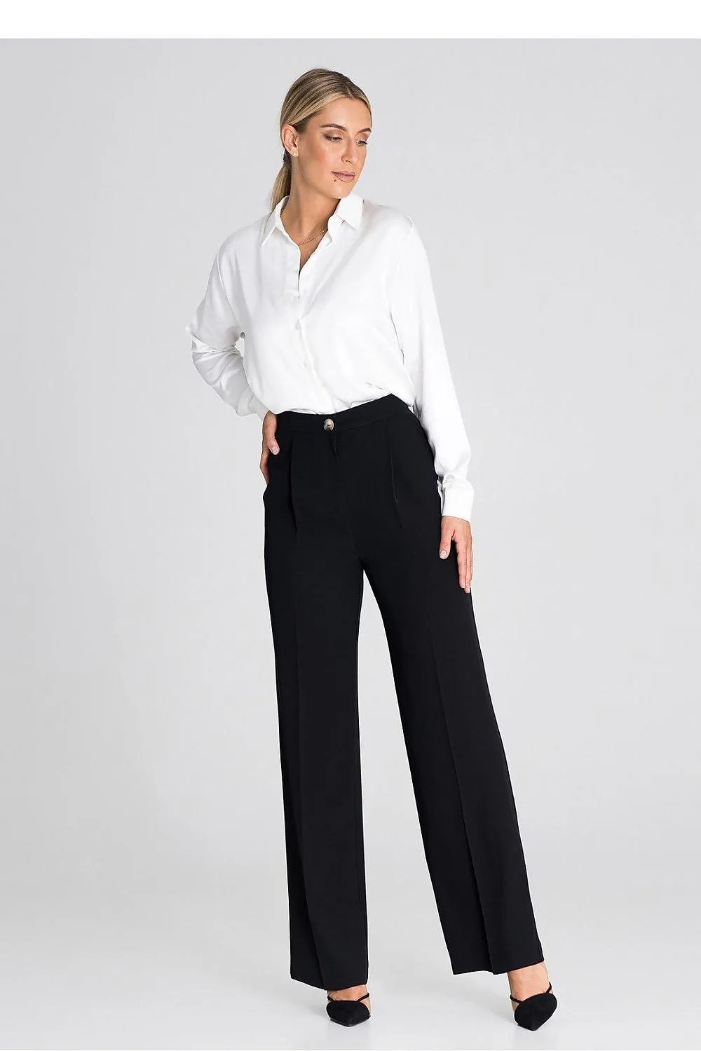 Chic Wide-Leg Pants with Modern Waist Design