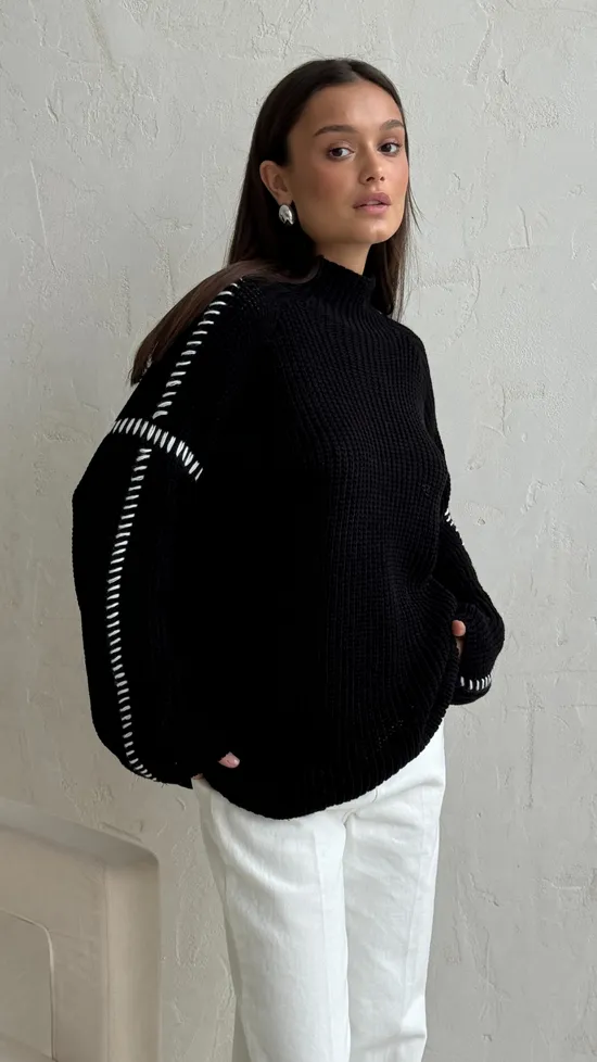 Ivyshape | Block Trimmed Long Sleeve Sweater