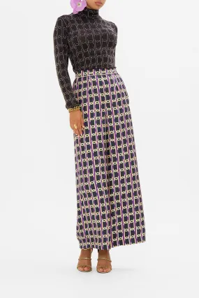 STRAIGHT LEG RELAXED TROUSER FILM DIVA