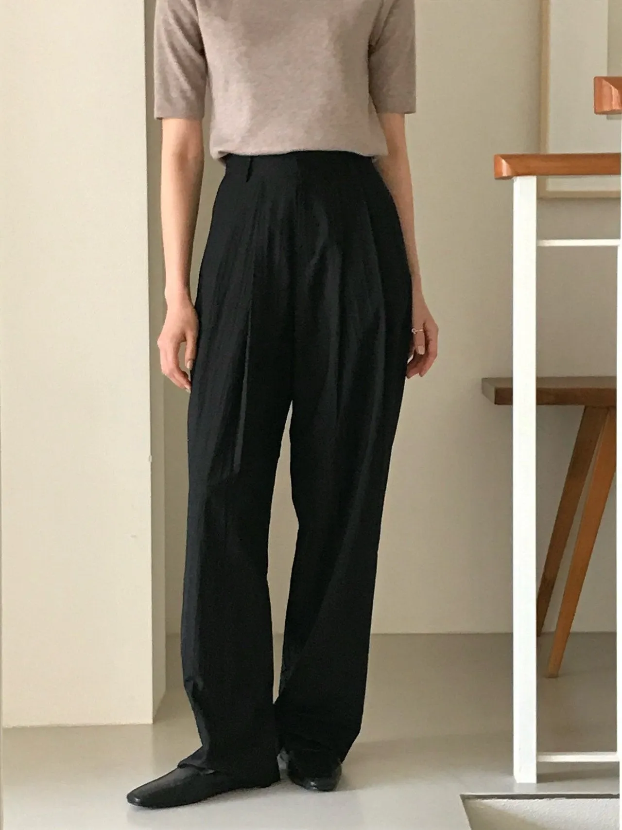 TWO PIN TUCK WIDE TWILL PANTS