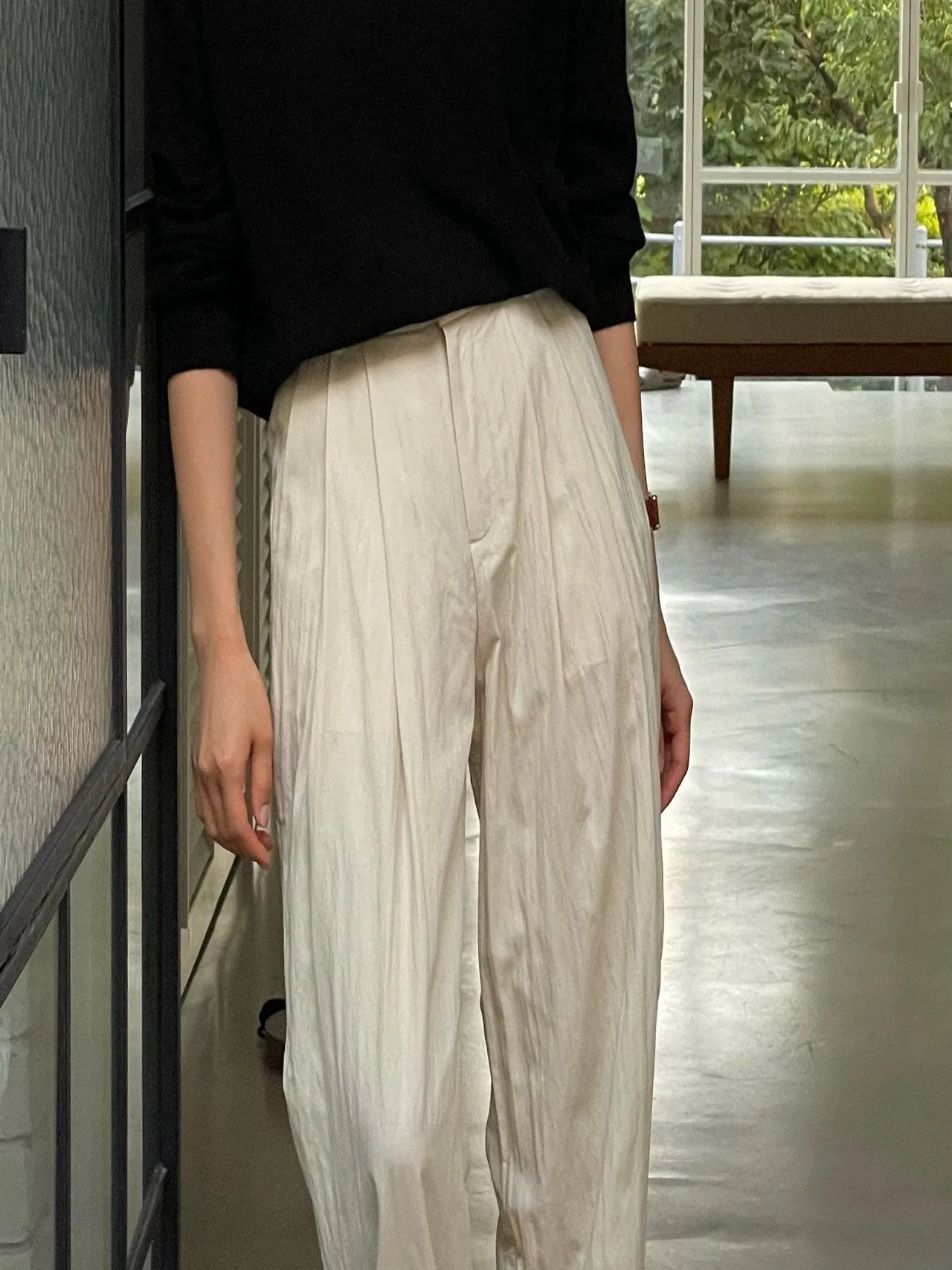 TWO PIN TUCK WIDE TWILL PANTS